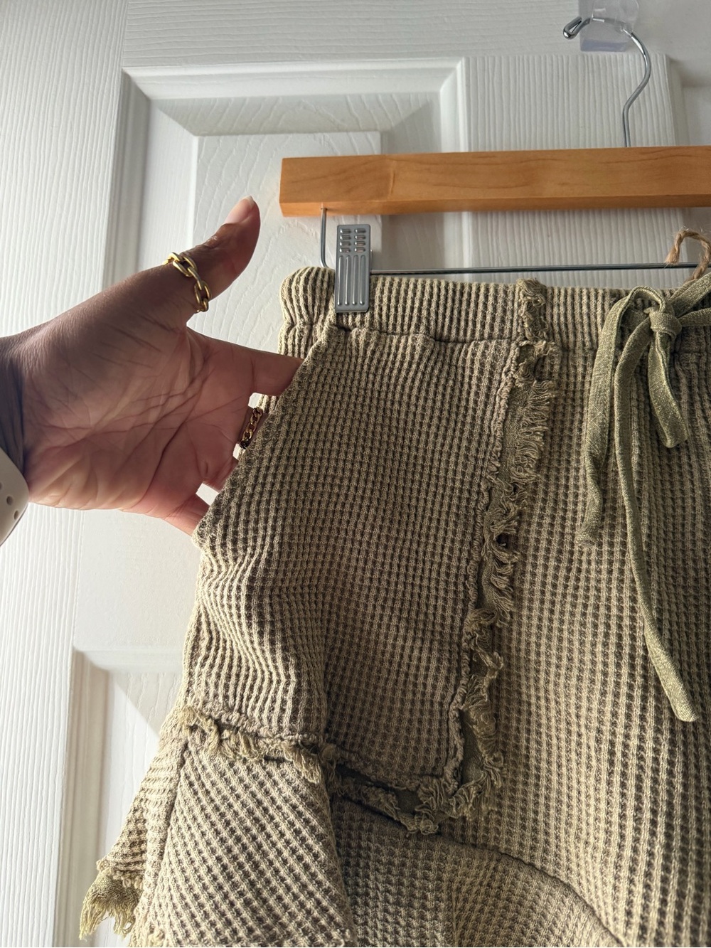 High-Waist Waffle Knit Frayed Shorts — Olive - Picture 2 of 5